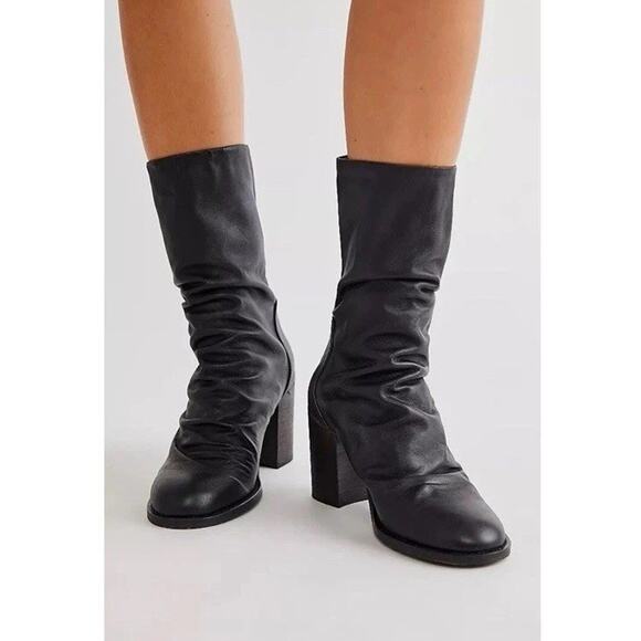 Free People Shoes - Free People Black Leather Slouch Mid Calf Boots 36 Block Heel Retro Style